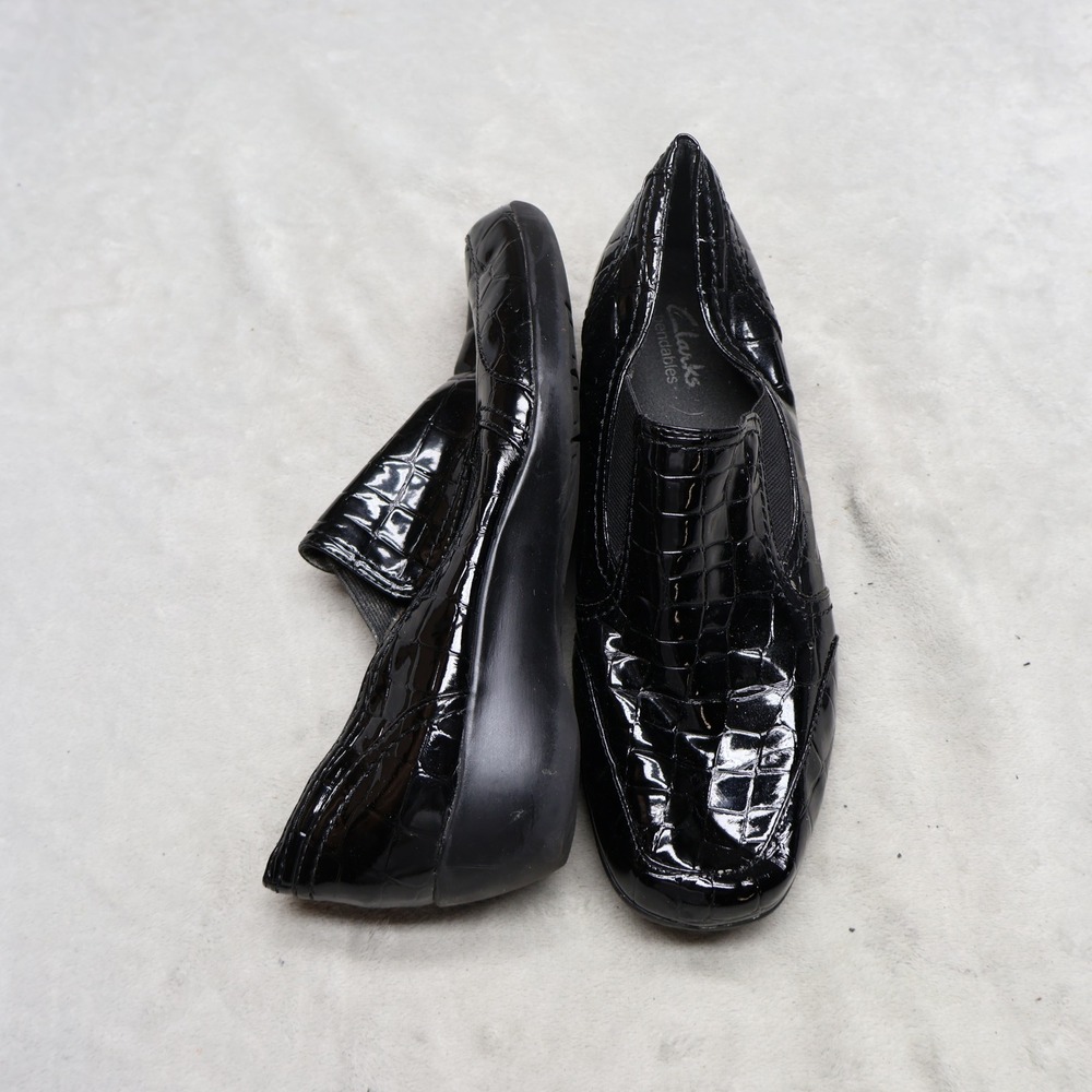 Clarks Women 9M Loafers Black Patent Croc Embossed Slip On Wedge Bendables Shoes